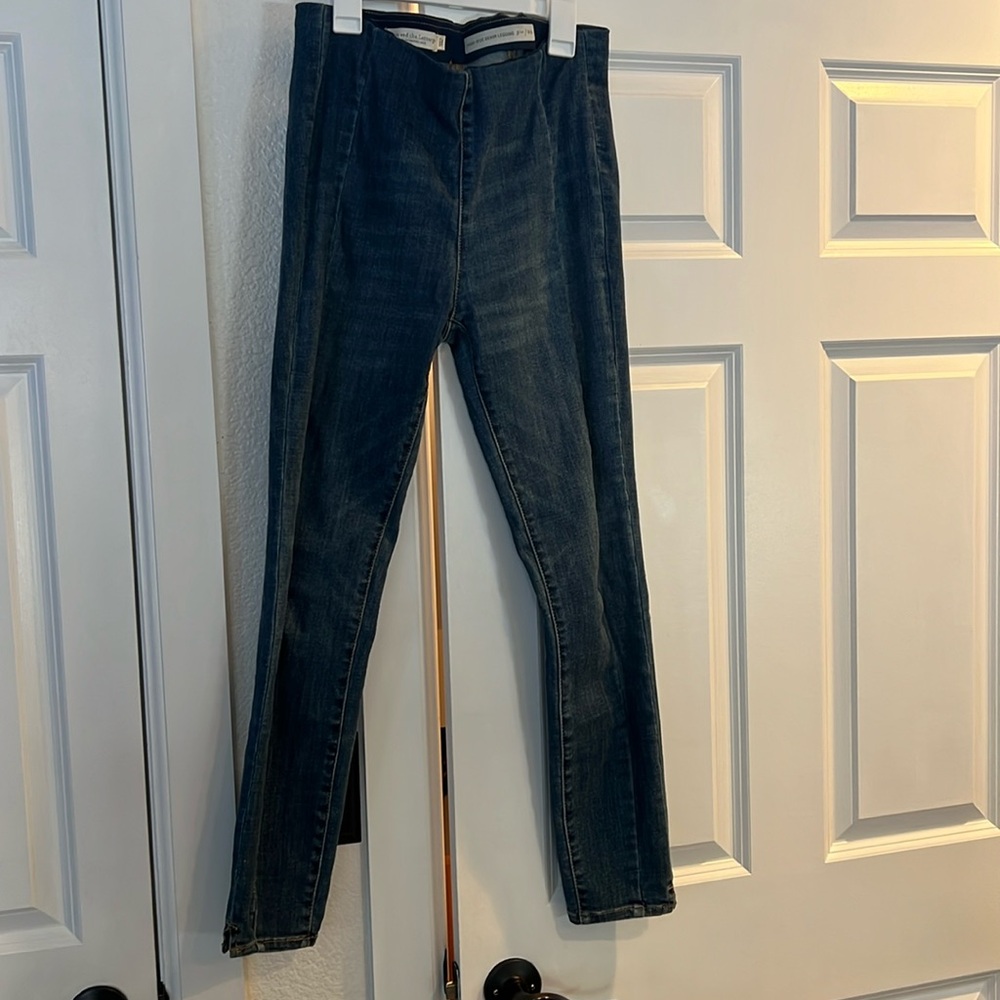 Anthropologie high rise denim legging. Pilcro and letterpress by Anthropologie